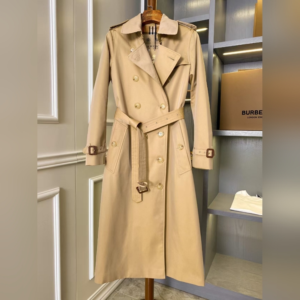 Burberry Tan Trench Coat for Women